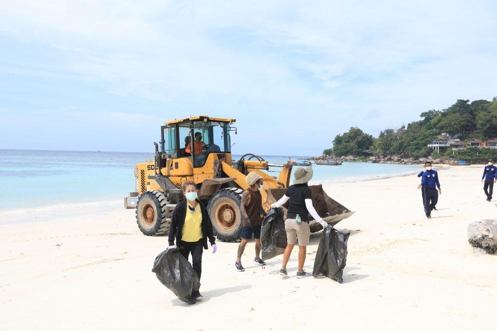 Koh Lipe Garbage Collection