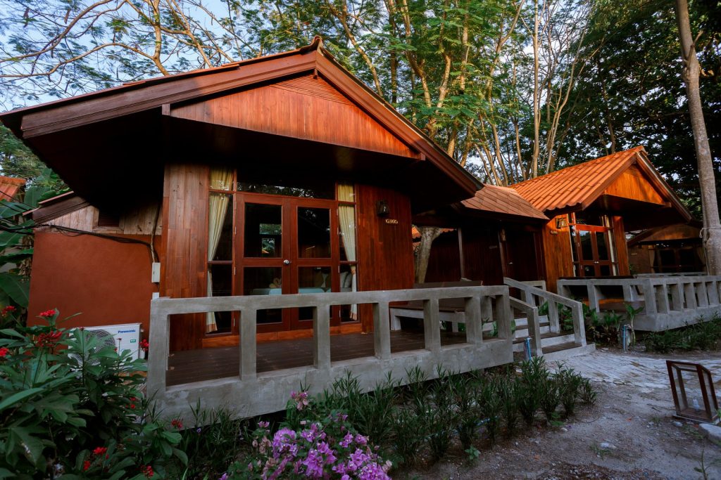 บันดาหยา วิลล่า (Bundhaya Villas)