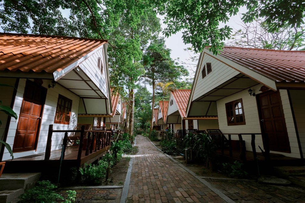 บันดาหยา วิลล่า (Bundhaya Villas)
