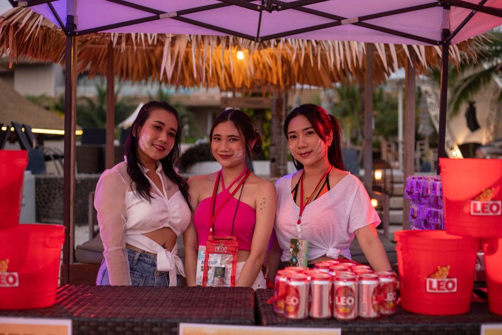 ปาร์ตี้สงกรานต์ที่ อนัญญา หลีเป๊ะ (Ananya Lipe Songkran Night Beach Party)