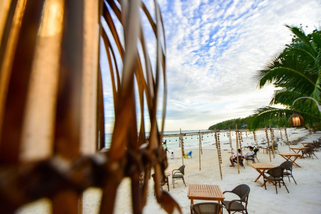 อาคีรา หลีเป๊ะ รีสอร์ท (Akira Lipe Resort)