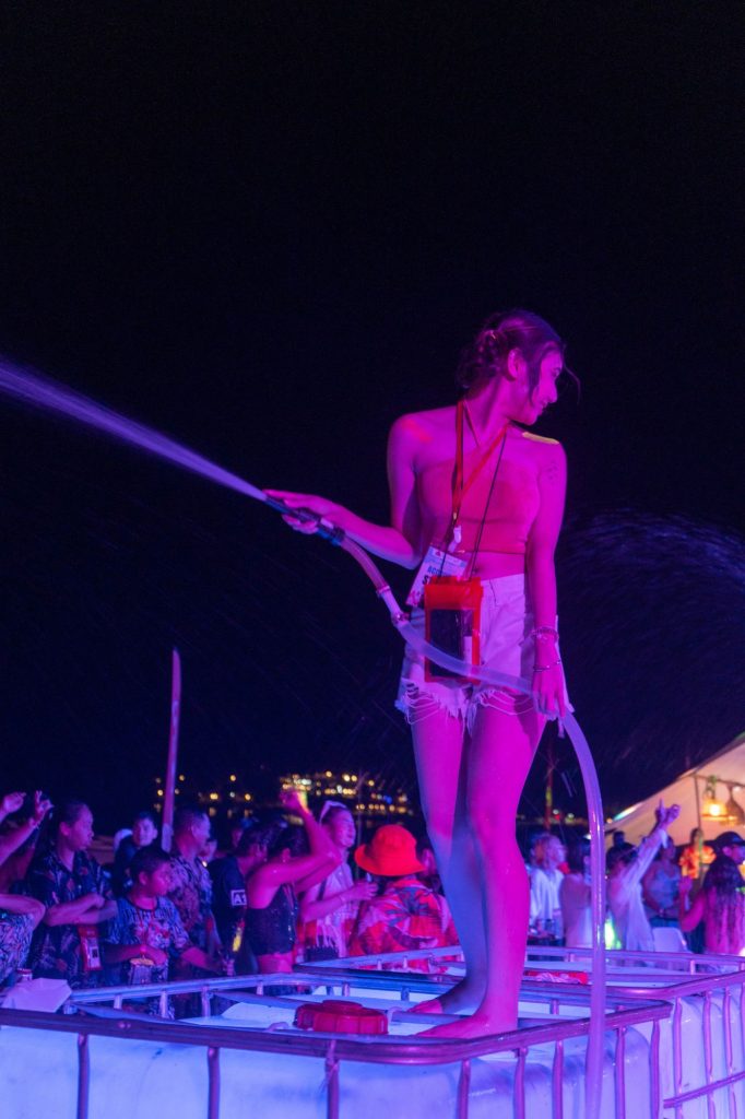 ปาร์ตี้สงกรานต์ที่ อนัญญา หลีเป๊ะ (Ananya Lipe Songkran Night Beach Party)