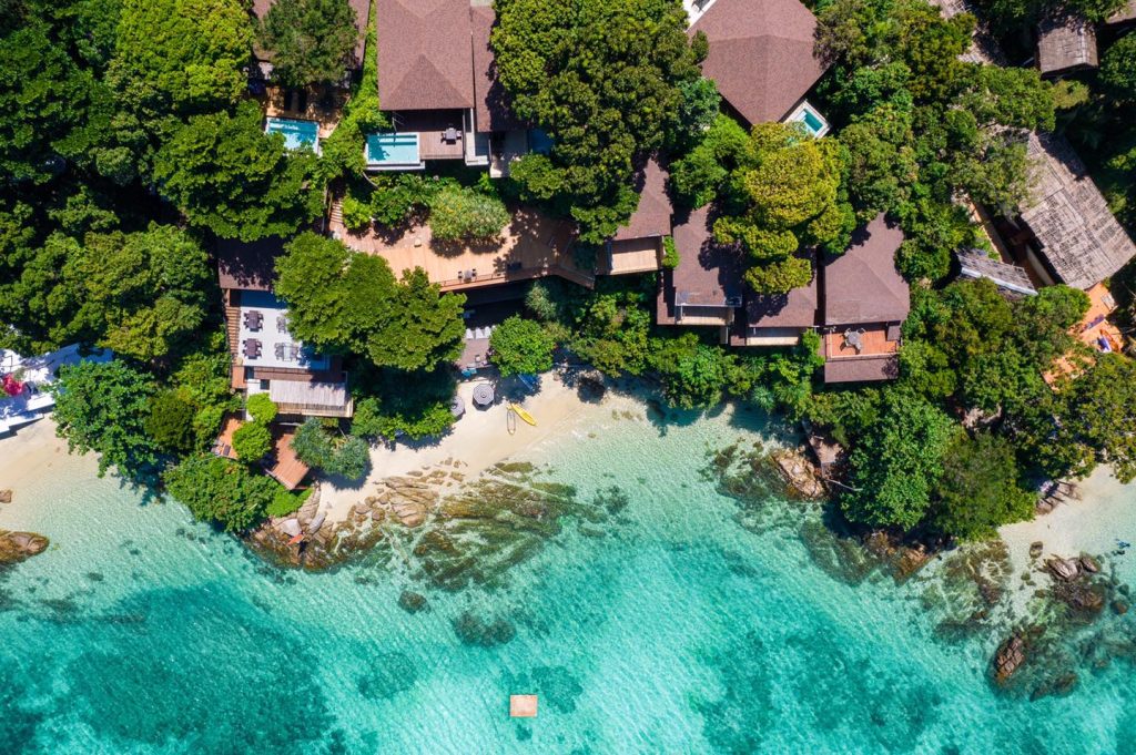 The Cliff Restaurant Lipe 9