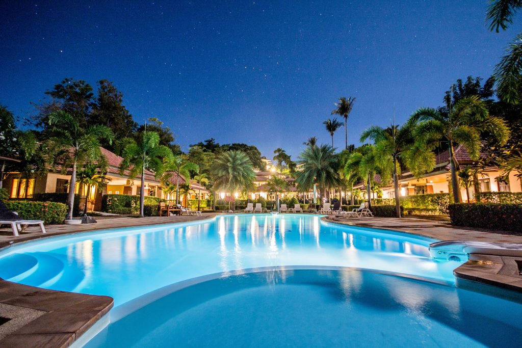 สิตา บีช รีสอร์ท (Sita Beach Resort)