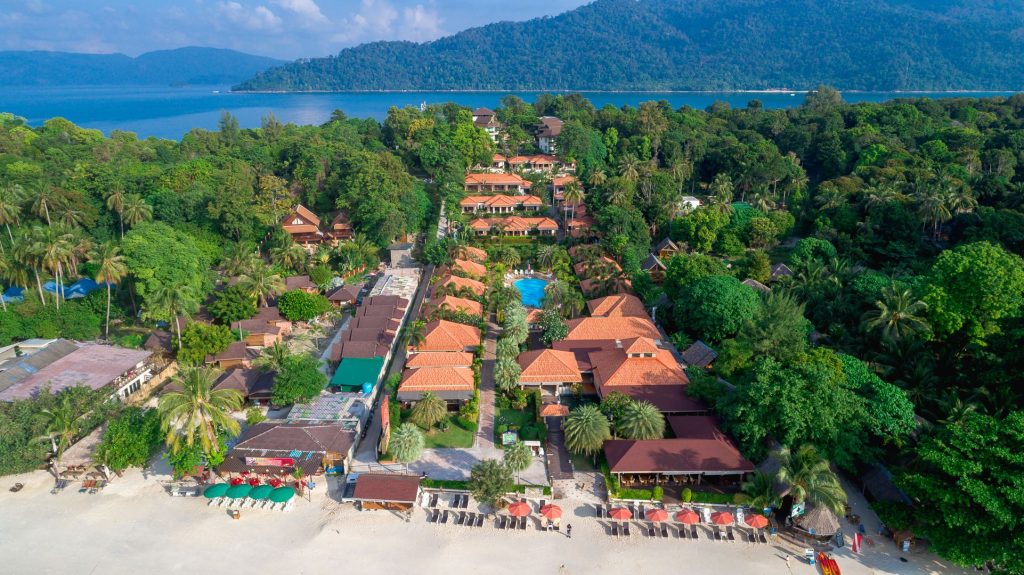 สิตา บีช รีสอร์ท (Sita Beach Resort)